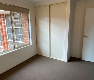 The Perfect Seaforth Gardens Villa **Open Monday 03/11 4.00pm to 4.... - Photo 3