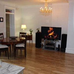 Grand 5 1/2 métro Beaudry - Photo 2