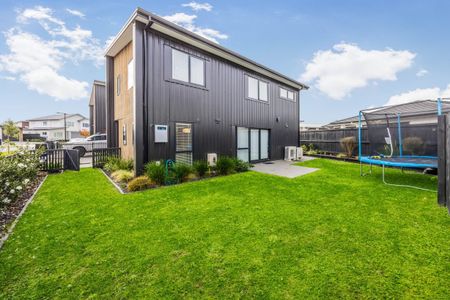 Be the first to call this stunning new build home in Rototuna yours. - Photo 2