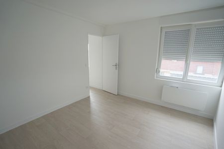 LOOS - APPARTEMENT - T2 - Photo 2