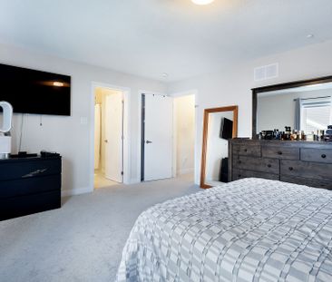 For Lease - 400 Epoch Street, Barrhaven, Ontario - Photo 6