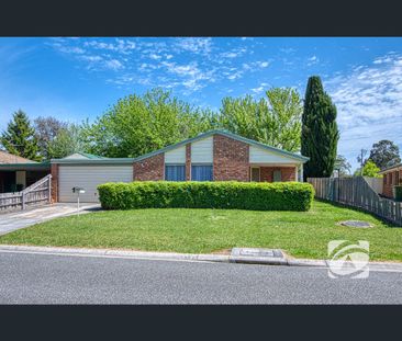 13 Alison Close, Pakenham, Vic 3810 - Photo 4