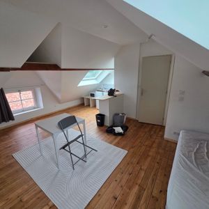 A BLOIS- Studio entièrement refait à neuf - Photo 2