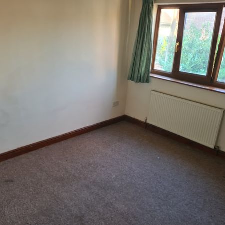 2 Bedroom House Share To Rent in Thorneywood - Photo 3