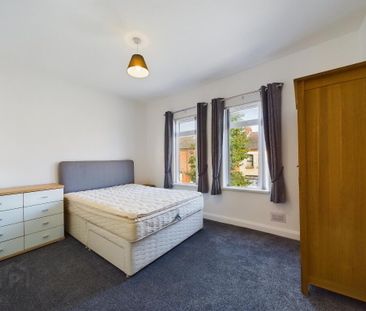 204 Donegall Road, Belfast, BT12 5NE - Photo 3