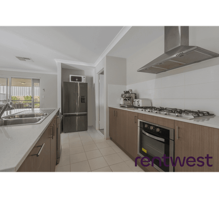 13 Taincrow Way, Golden Bay, WA 6174 - Photo 5