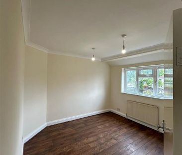 4 bedroom terraced house to rent - Photo 1