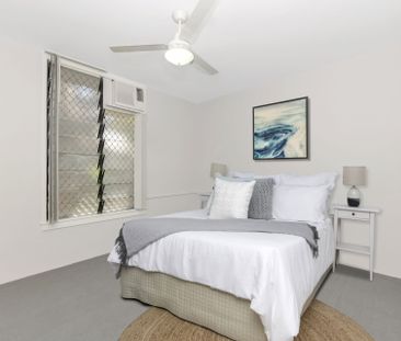 2/19 Carr Street, Hermit Park - Photo 2
