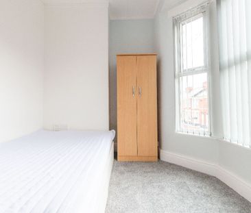 Adelaide Road, Kensington, Liverpool. - Photo 1