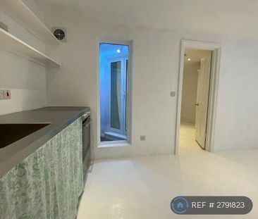 1 bedroom detached house to rent - Photo 3