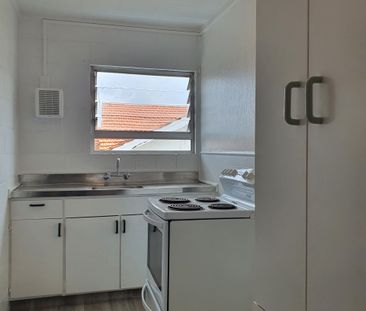 6/5 Albert Street - Photo 3