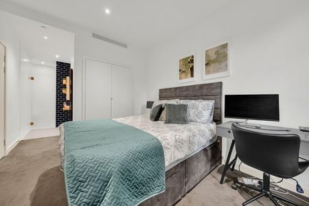 2 Bed Flat, Douglass Tower, E14 - Photo 4