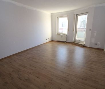 hübsche 2-Raumwohnung mit Balkon in Jößnitz - Photo 3