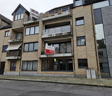 Ruim gelijkvloers appartement met 2 slpks en terras in het centrum ... - Photo 1