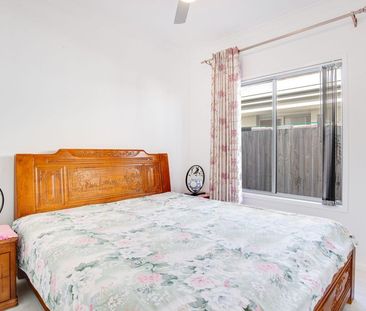 Executive Style Home in Leafy Area - Photo 4