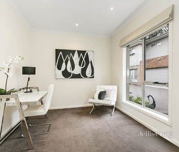 3/9 Madison Court, Mount Waverley - Photo 2