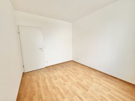 Helle 2-Zimmer Wohnung mit Lift - Photo 3