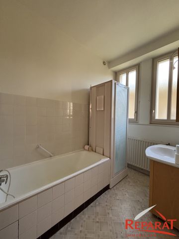 Location Appartement 3 pièces 86m² OBJAT 19130 - Photo 4
