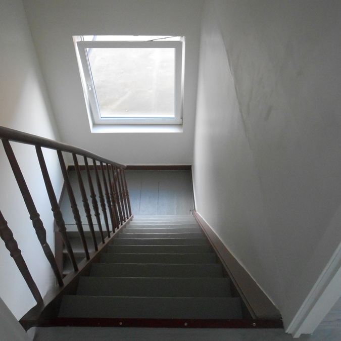 Lichtrijke ruime Herenwoning nabij Gent- Centrum te huur - Photo 1