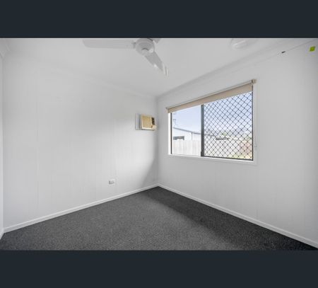 166 Upper Miles Avenue, Kelso, Qld 4815 - Photo 4
