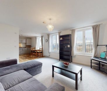 2 bedroom flat to rent - Photo 1