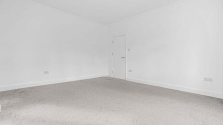 2 bedroom maisonette to rent - Photo 2