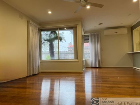 Spacious Family Home in Prime Keysborough Location - Photo 5