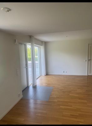 Gryningsvägen, Floda - Foto 1