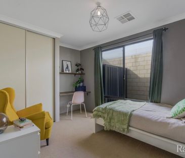 Coolbellup - Photo 2