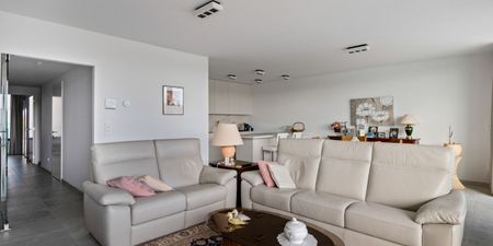 Appartement te huur in Schoten voor € 1.550 met 3 slaapkamers - Photo 2