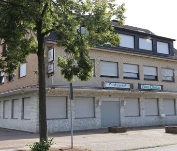 Helle und freundliche 2-Zimmer-Wohnung mit Balkon zu vermieten - Photo 1