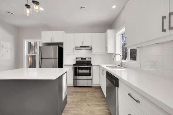 For Lease - 89 Orchard View Boulevard Unit# Upper, Oshawa, Ontario - Photo 1