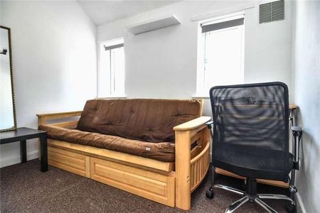 Kingswood Road, Northfield, Birmingham, West Midlands, B31 - Photo 4