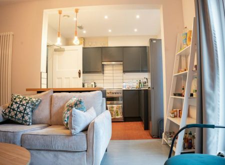 4 bedroom house to rent - Photo 2