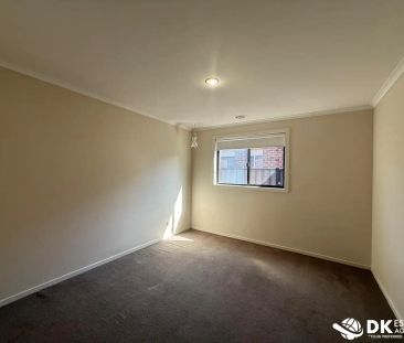 “Family Home in the Heart of Point Cook” - Photo 4