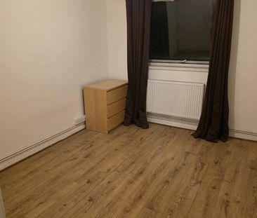 Room in a Shared Flat, Park View House, SE24 - Photo 2