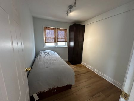 For Lease - 127 Harding Boulevard, Richmond Hill, Ontario - Photo 3