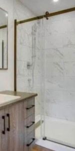 Beaux 4 1/2 rue Lasselle - Huntingdon - Photo 3