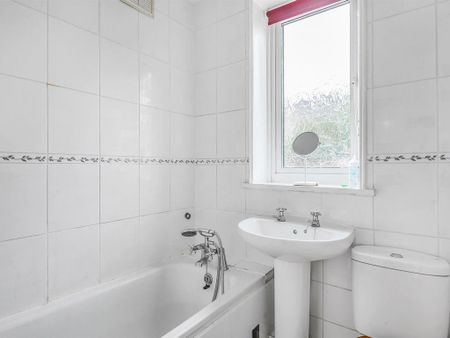 3 bedroom house share to rent - Photo 3