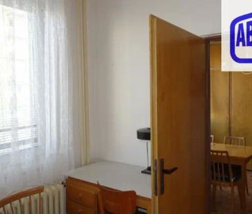 Praktický byt 3+1 s novým balkonem na Vajgaru v J. Hradci - Photo 3