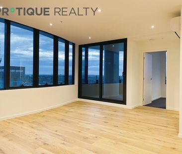 Victoria Square I Unfurnished 2B1B Apartment - Photo 4