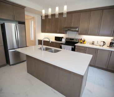 For Lease - room 152 Ben Sinclair Avenue Unit# room, East Gwillimbu... - Photo 1