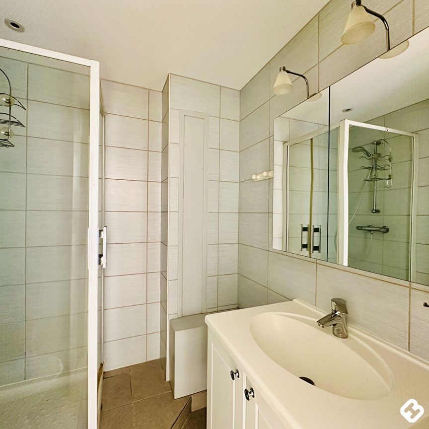 Location Appartement 2 pièces 40m² ROANNE 42300 - Photo 1