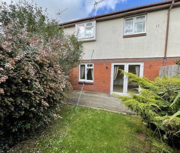 4 bedroom terraced house to rent - Photo 2