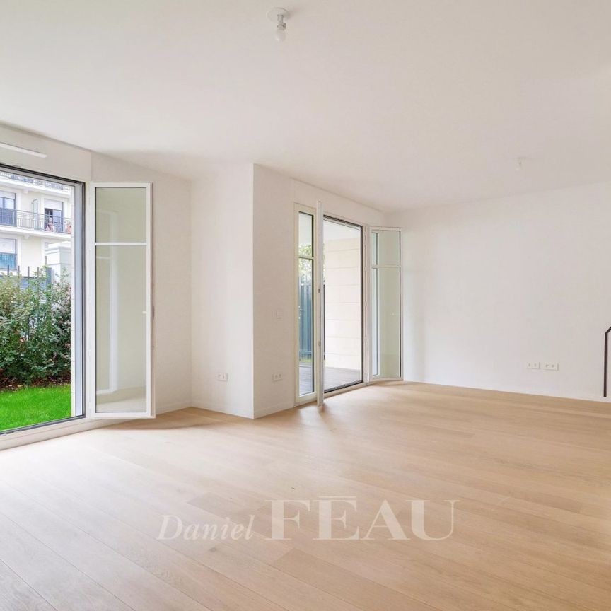 Tout savoir sur cet appartement dans le quartier Pressensé-Rives de Seine, à Puteaux - Photo 1