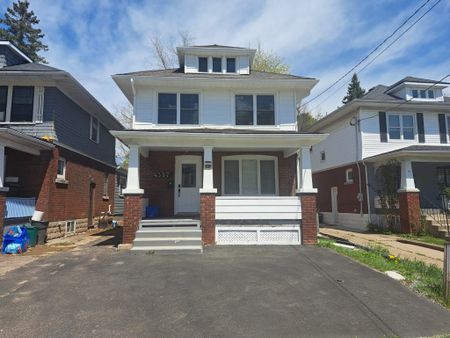 For Lease - 4357 Seneca Street, Niagara Falls, Ontario - Photo 3