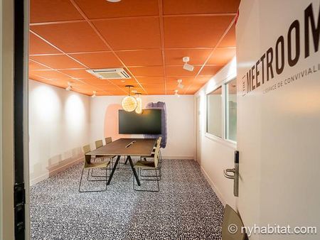 Logement à Paris, Location meublée - T5 - Villejuif (PA-4963) - Photo 2