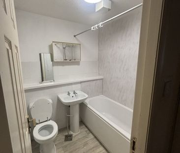 Room in a Shared Flat, Couper St, G4 - Photo 6