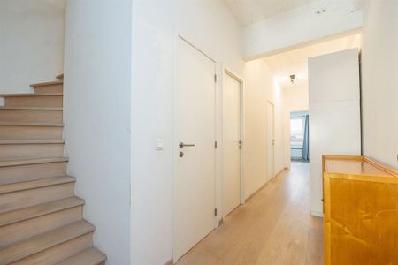 Duplex appartement met groot terras en autostaanplaats - Photo 5