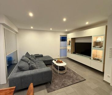 Moderne 2-Zimmer-OG-Wohnung mit eigenem Eingang - Foto 1